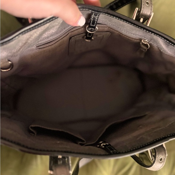 Vintage Black Patent Leather Coach Open Tote - Picture 6 of 7